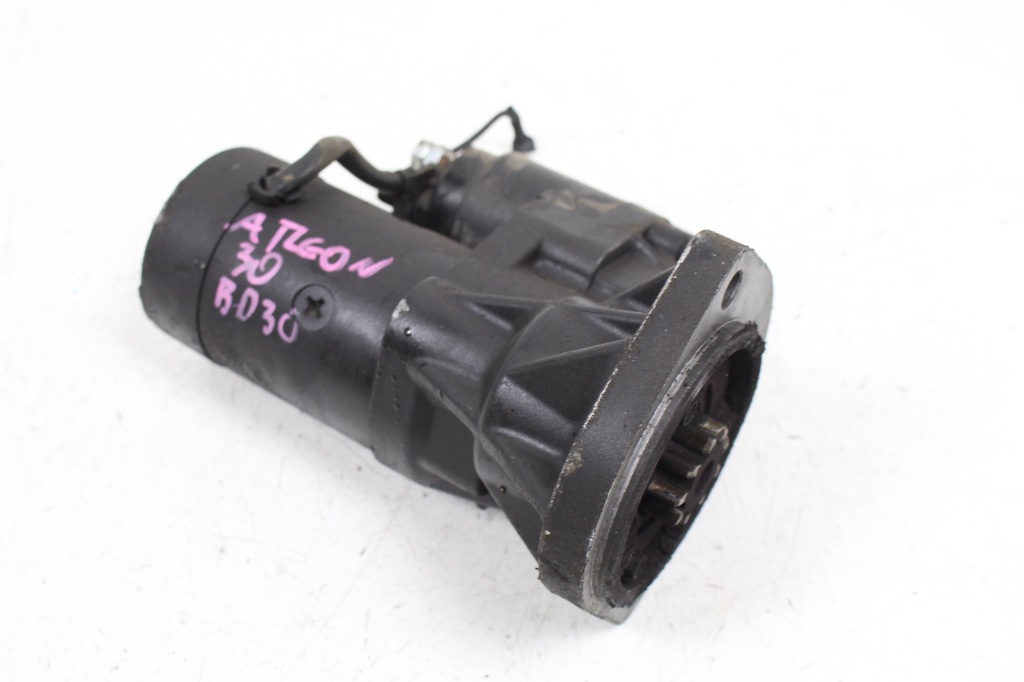 ROZRUSZNIK 3,0 NISSAN ATLEON 99-