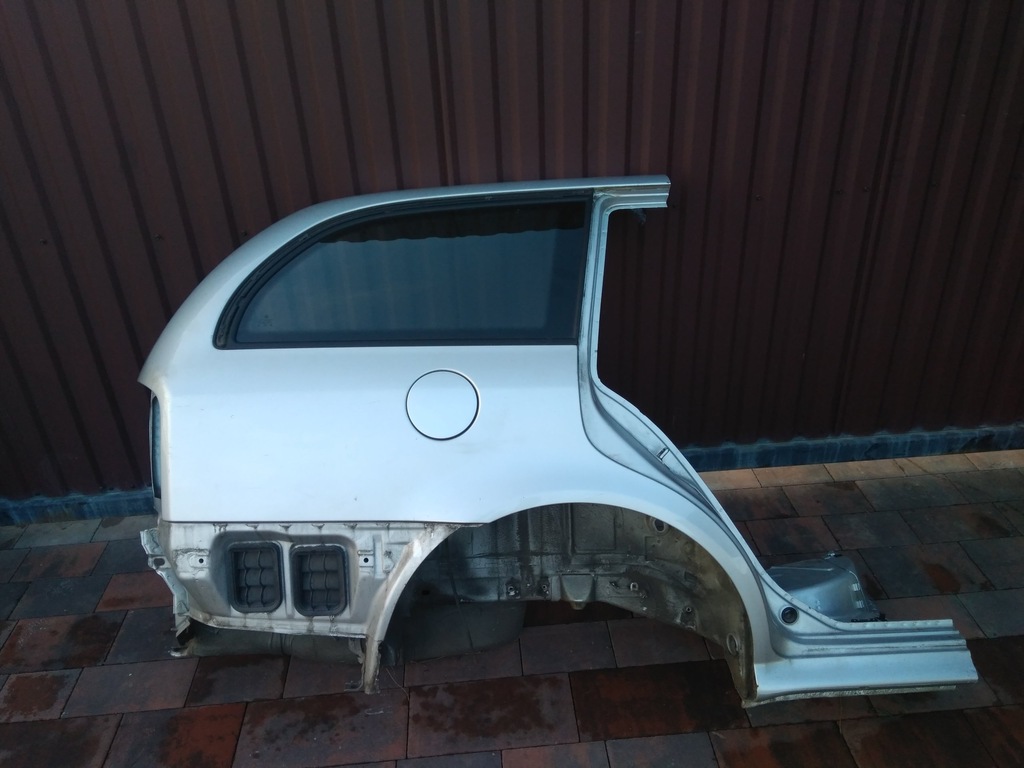 SKODA OCTAVIA 1 KOMBI  BŁOTNIK PRAWY TYŁ TYLNY