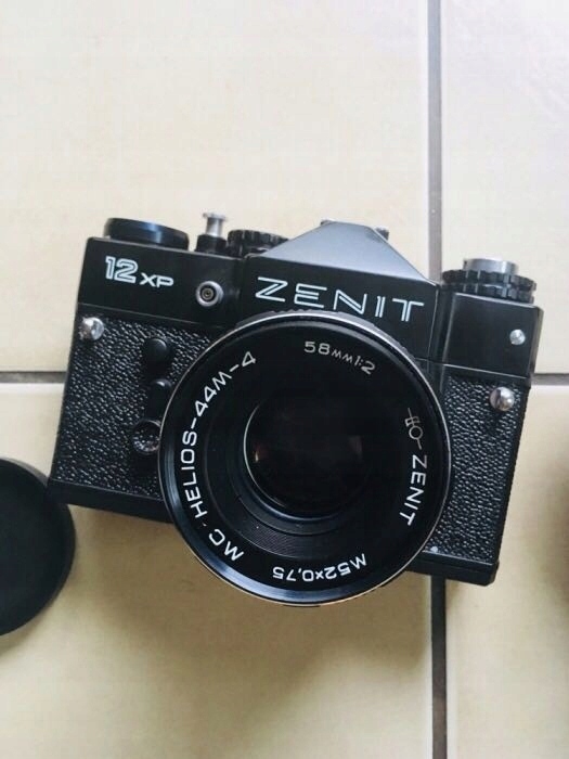 Aparat Zenit 12 XP + obiektyw Helios 44m-4