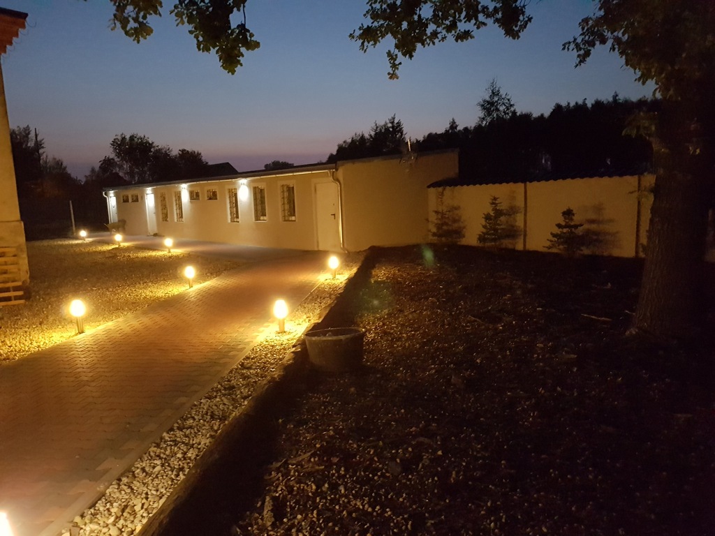 Hala Pieńsk +mieszkanie+ biuro  2km  do Niemiec
