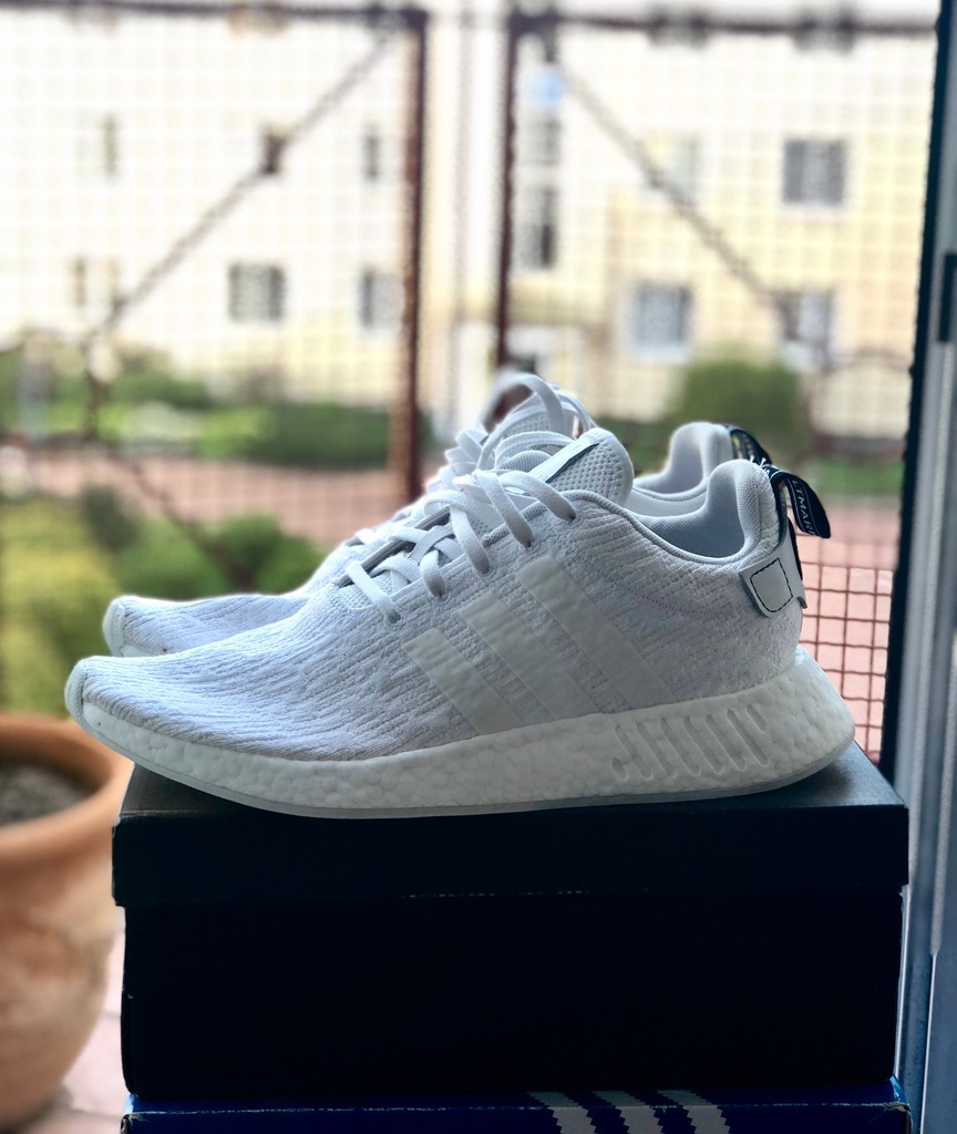 Adidas nmd clearance r2 white ulub