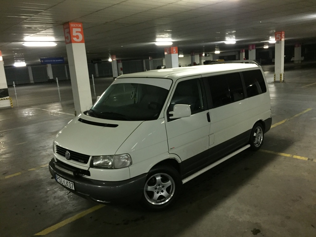 VW Volkswagen Multivan T4 2.5 TDI +namiot +2x alu