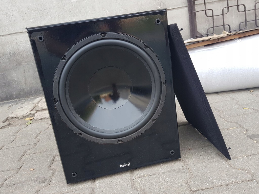 Subwoofer akywny Magnat Tempus Sub 300A