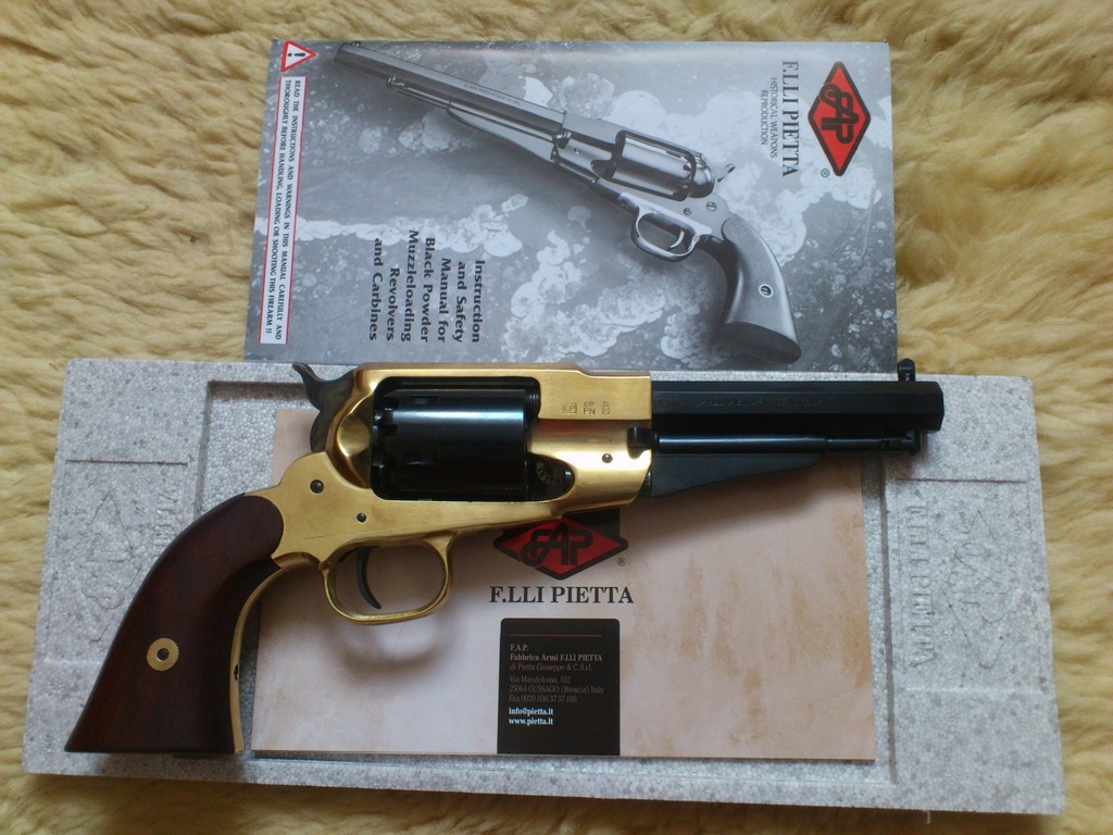 Rewolwer czarnoprochowy REMINGTON TEXAS SHERIFF 44