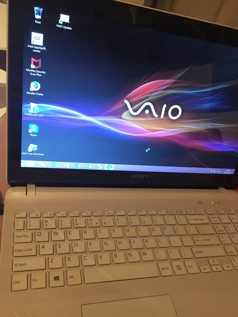Laptop SONY VAIO FIT 15E SUPER STAN+SYSTEM BIAŁY !