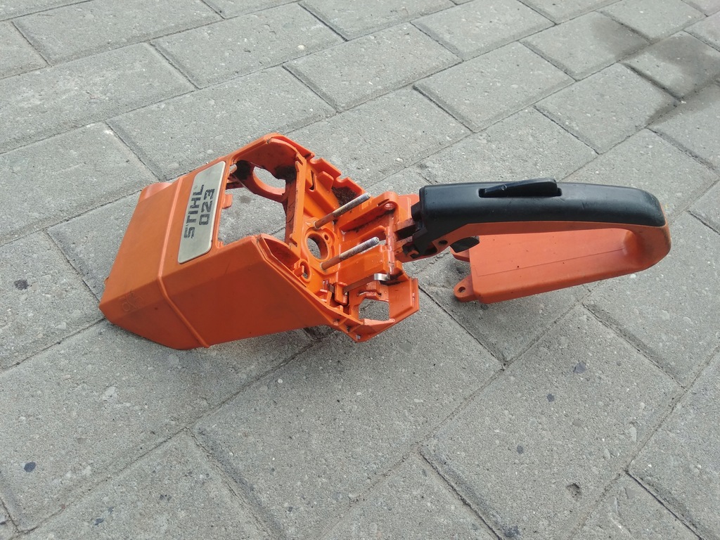 Stihl 023 rączka obudowa korpus 021 025 części