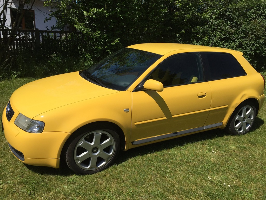 AUDI S3 QUATTRO ORYGINAŁ YELLOW SWISS EDITION VOLL