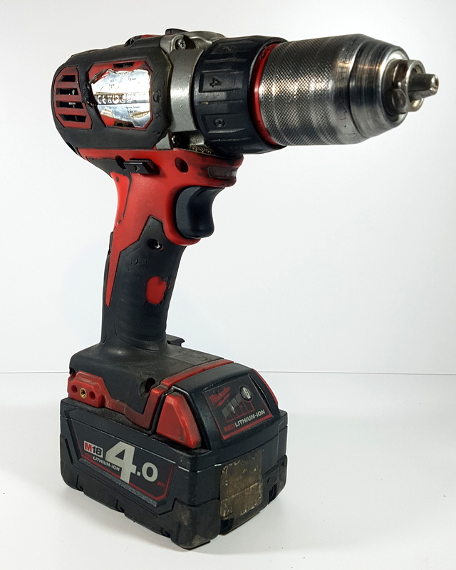 WKRĘTARKA MILWAUKEE M18 + BATERIA 4AH