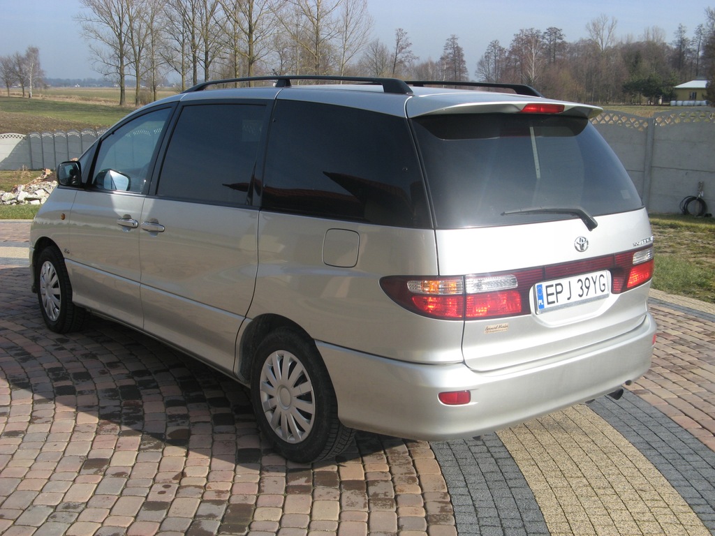 Toyota previa 2002