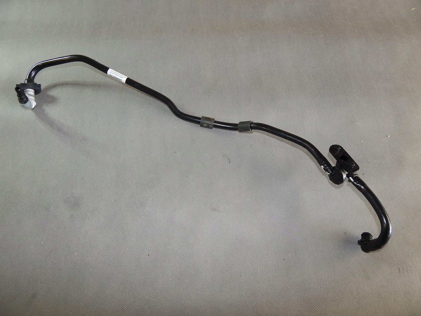 VW TOUAREG VACUUM HOSE 7P0611932AP