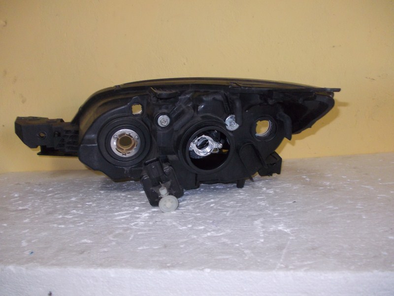 LIGHT FRONT FRONT RIGHT MAZDA 3 III HB 03-07