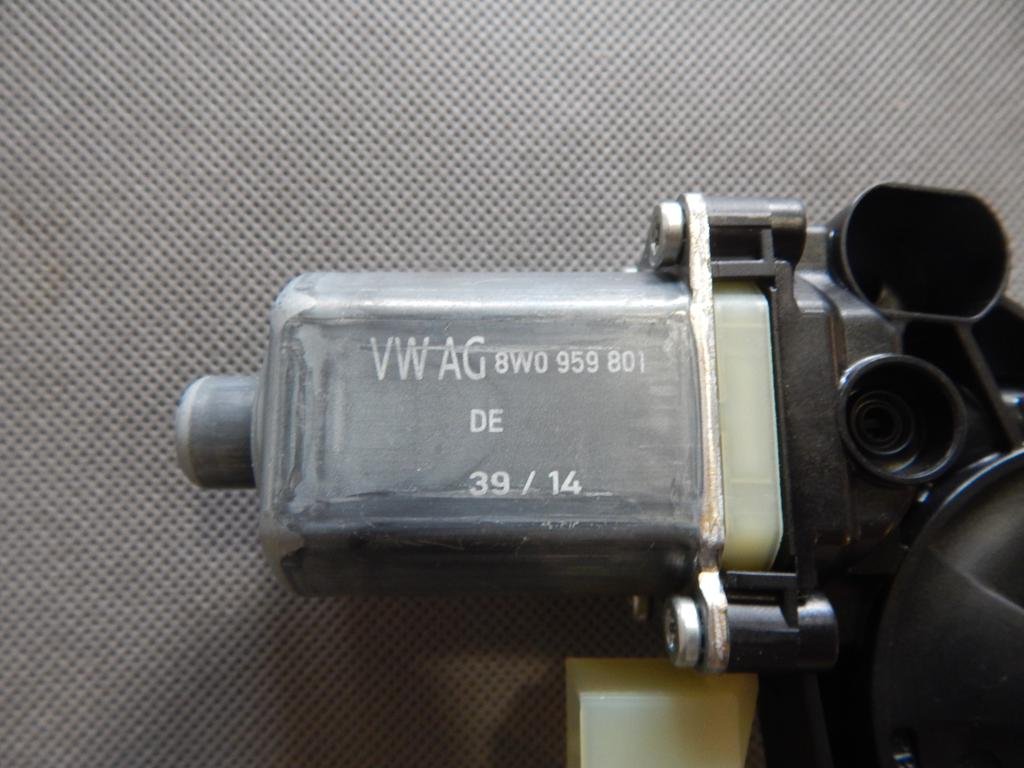 AUDI Q7 4M mini motor windows right front 8W0959801