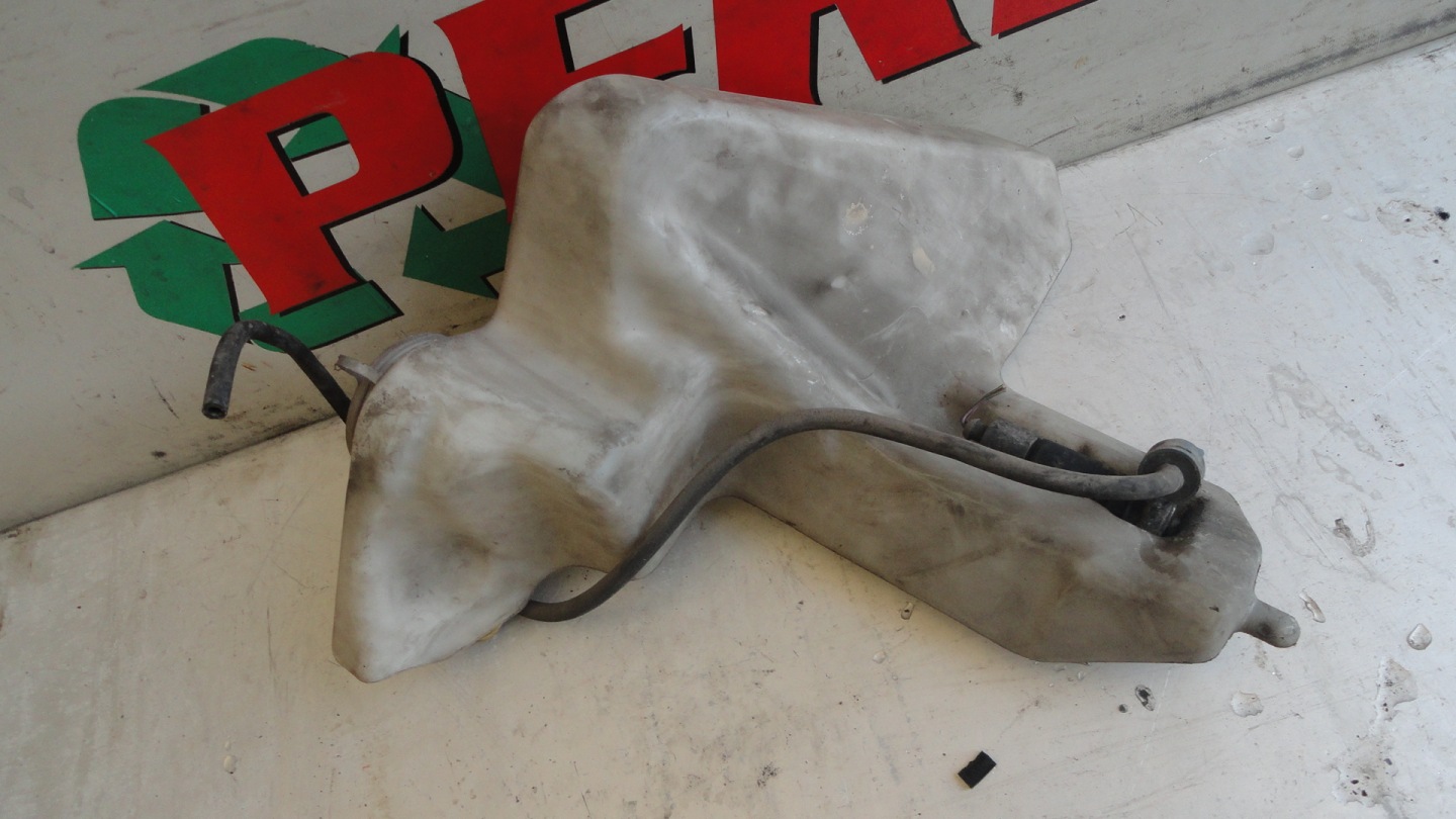 tank washers Mercedes Vaneo