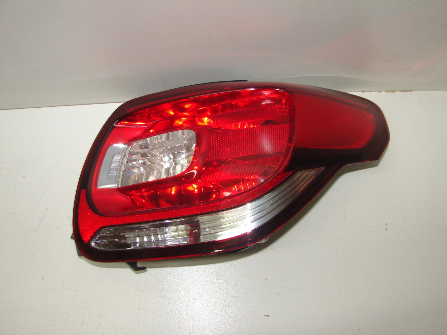 light rear rear part right CITROEN DS3 10