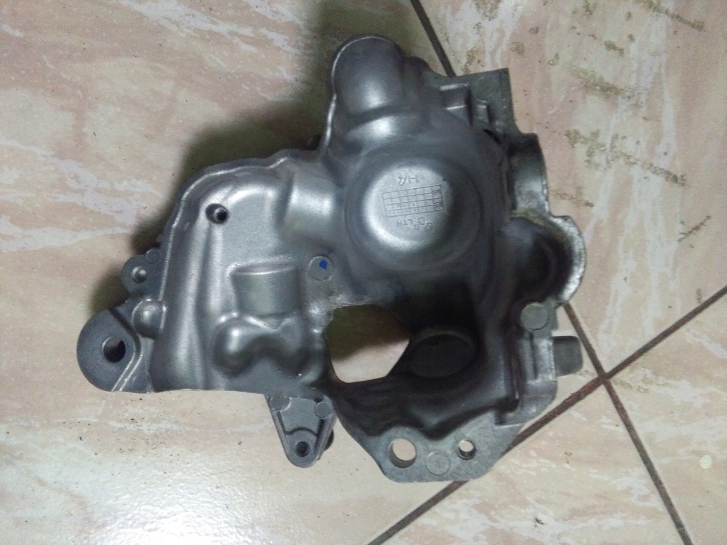 MERCEDES C E W204 W207 250 CGI cover cover support OE