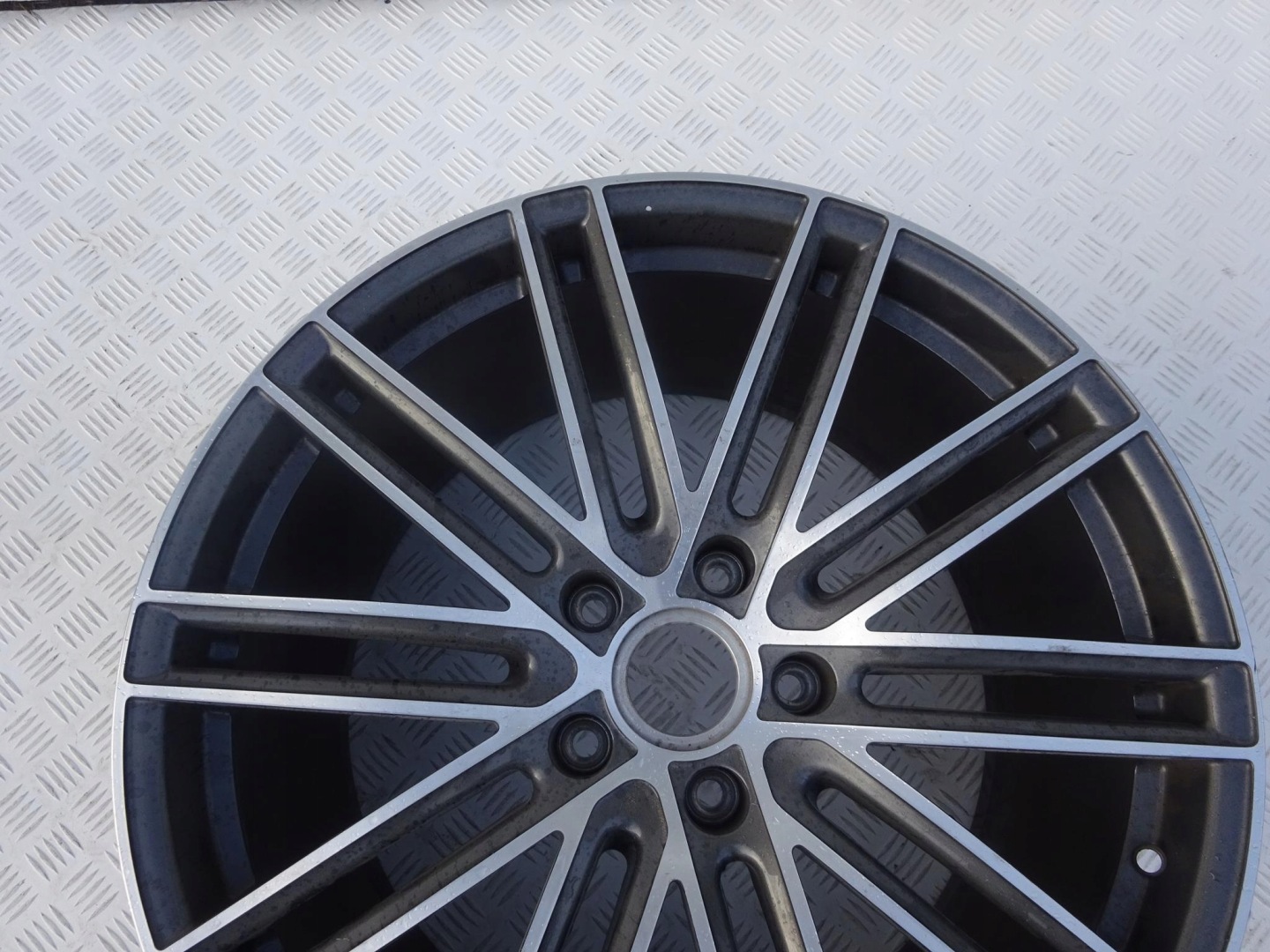 PORSCHE PANAMERA 971 TURBO 11,5JX21 971601025AC
