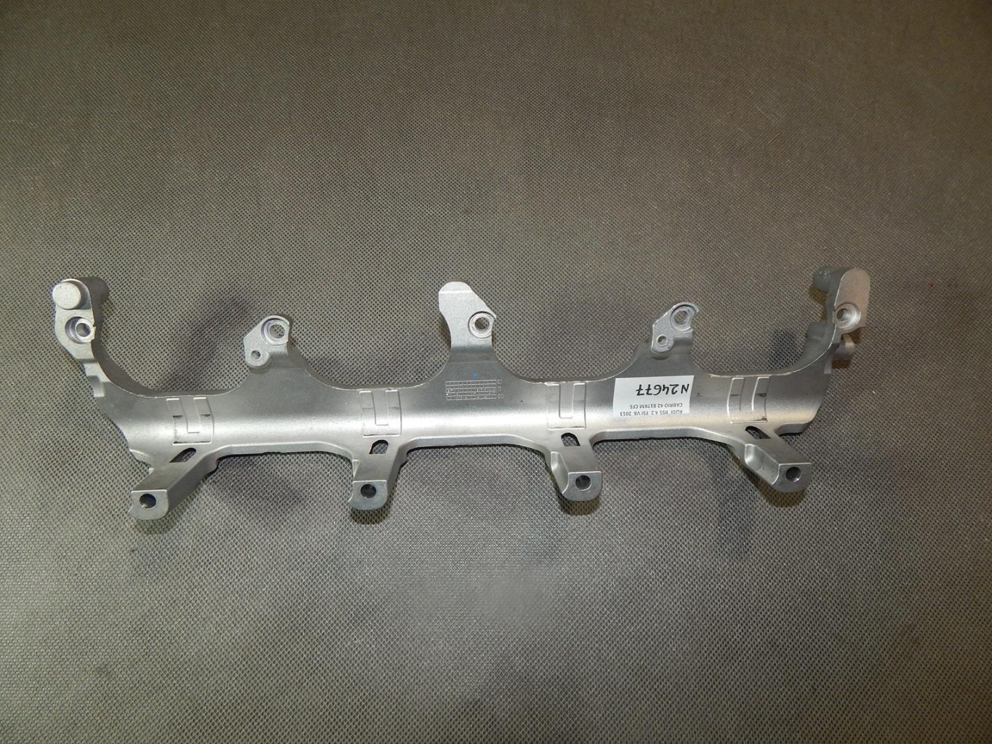 AUDI RS5 8T moulding header pipe 079133340G