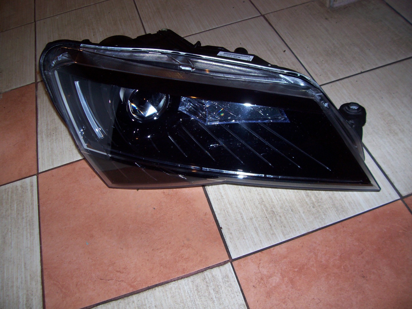 Frontscheinwerfer Skoda Superb III 3V Xenon Rechts Scheinwerfer Headlight - Image 1