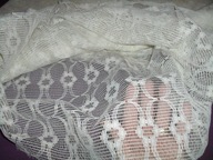 AŻUROWA FIRANKA OBRUS KWIATY WZÓR KOŁKOWY 230/215