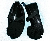 MATALAN CUDNE BUTY BUCIKI CEKINY NOWE 6-9 M-CY