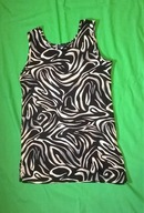 Czarna bluzka 2 Big z geometrycznym wzorem