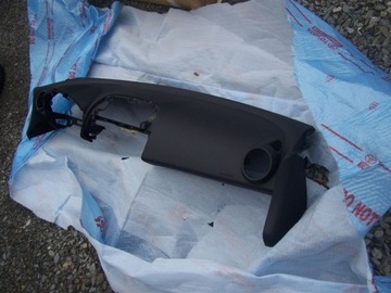 фото thumb №1, Панель консоль pulpit toyota rav 4 06-09 новая оригинал