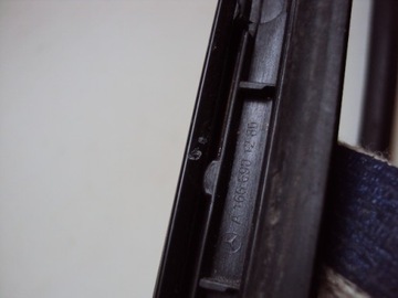 фото thumb №5, Прокладка стёкла передний правая mercedes ml w166