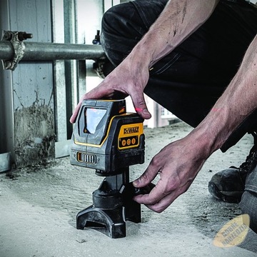 Laser 360 DeWalt DW0811 самовыравнивающийся лазерный уровень АА