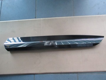 фото thumb №1, Vw arteon 2017- молдинг наружная дверь левая задняя 3g8853991b