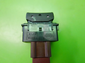 фото thumb №8, Перемикач обігріву сидіння nissan qashqai ii j11