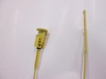 фото thumb №4, Щуп щуп масла renault master 2,5 8200457625