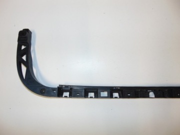 фото thumb №10, Напрямна бампера задня vw passat b6 kombi 3c9807863