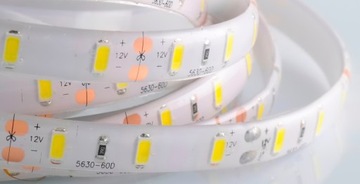 Oświetlenie 300 LED wodoodporne 5630 ZIMNA 25m
