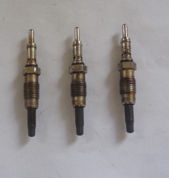 Купить Fiat 1.9 d jtd свечи зажигания накаливания 70921957 swag, фото thumb