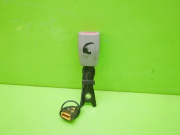 фото thumb №1, Замок поперечина перед правое kia sedona i 2.9 crdi