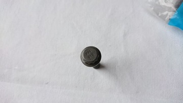 фото thumb №11, Оригінальна болт stopy шатуна 045105425 od aso