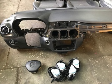 фото thumb №1, Mercedes b klasa w246 консоль подушки безопасности ремни orygi