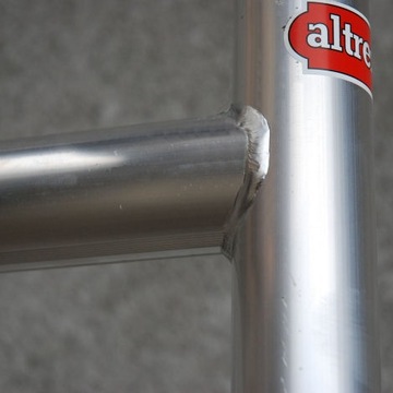 Rusztowanie aluminiowe rusztowania jezdne przejezdne na kółkach ALTREX