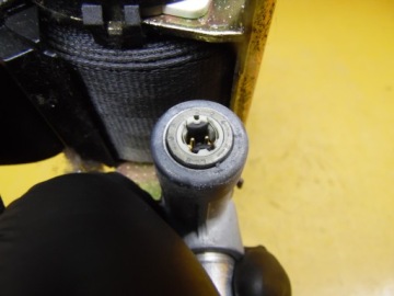 Ремень безопасности правый  перед a6 c5 4b0857706d в Украине, фото thumb