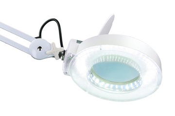 КОСМЕТИЧЕСКАЯ ЛАМПА С УВЕЛИЧЕНИЕМ 8dpi 120 LED PROFESSIONAL