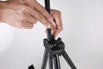 ALUMINIOWA SKŁADANA WIELOFUNKCYJNA SZTALUGA PLENEROWA STUDYJNA