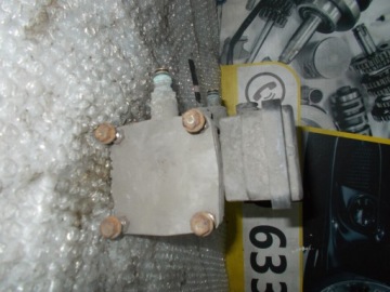 фото thumb №4, Клапан ebs renault midlum 220 dci 21122038