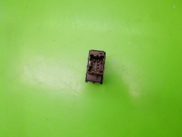 фото thumb №9, Перемикач обігріву сидіння nissan qashqai ii j11