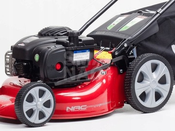 Бензиновая газонокосилка без привода NAC, двигатель Briggs & Stratton 46 см.