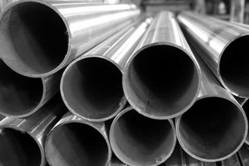 Słupek ogrodzeniowy do siatki leśnej fi35 2mm grube 2m słupki siatka leśna