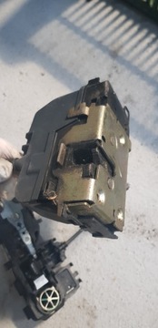 фото thumb №2, Renaul scenic замок ручка правый задняя