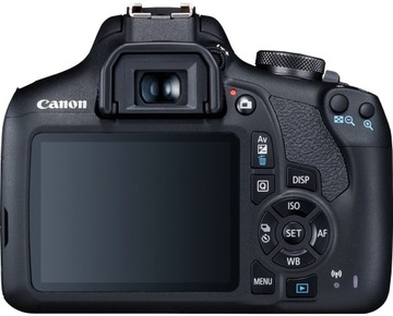 Canon EOS 2000D + объектив EF-S 18-55 IS II