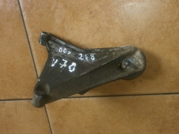 фото thumb №1, Кронштейн кронштейн volvo v70 2.4 b 2000r