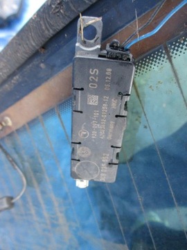 фото thumb №3, Стекло задняя зад тёмное кузовная vw passat cc 08