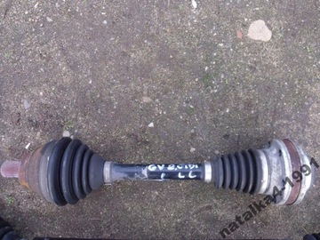 Піввісь ліва golf v 2.0tdi 1k0407271bj фото №1